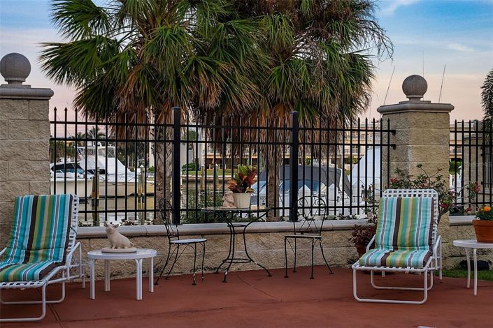 Image No.34-3 Bed Property for sale