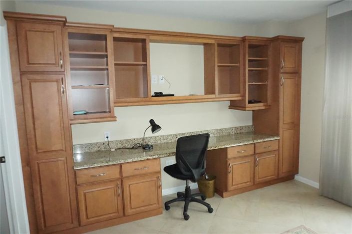 Image No.17-2 Bed Property for sale