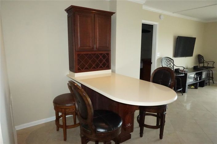 Image No.7-2 Bed Property for sale