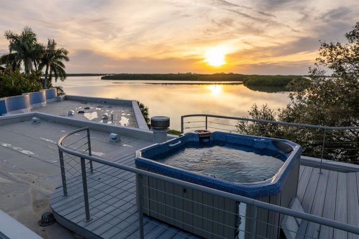 Image No.60-3 Bed Property for sale