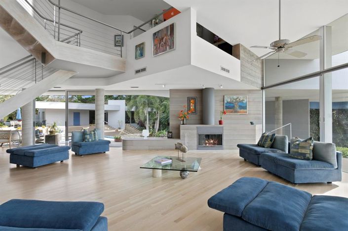 Image No.8-3 Bed Property for sale