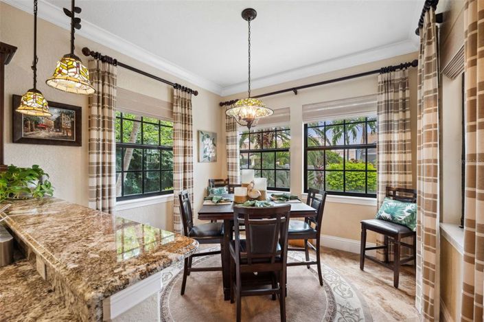 Image No.21-Propriété de 4 chambres à vendre à Floride