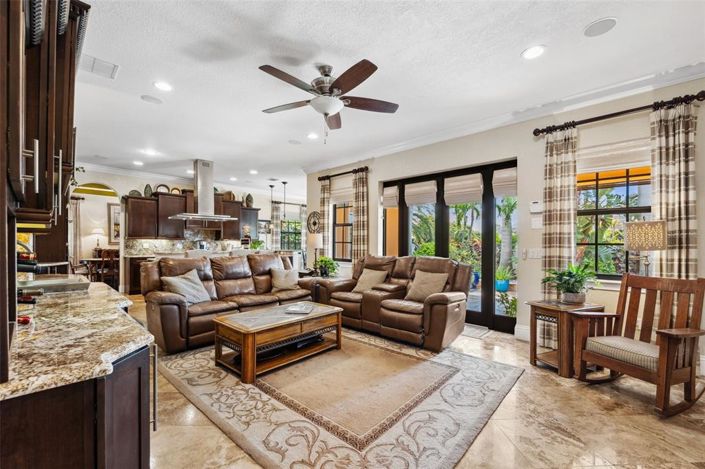 Image No.24-Propriété de 4 chambres à vendre à Floride