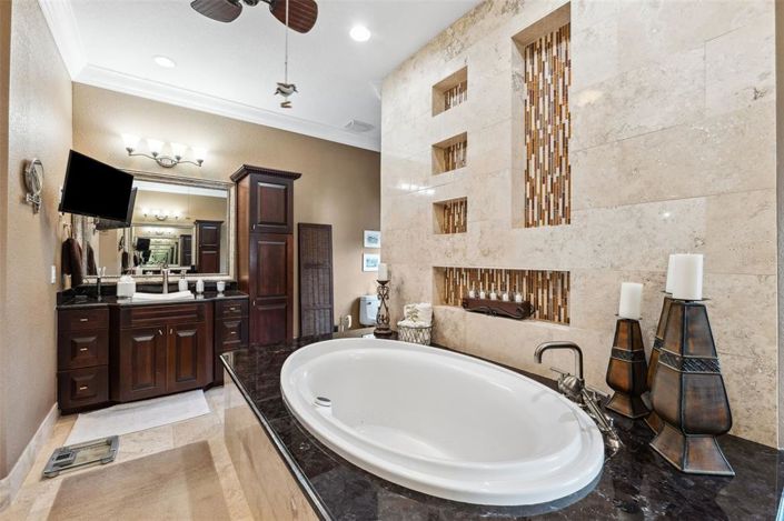 Image No.32-Propriété de 4 chambres à vendre à Floride