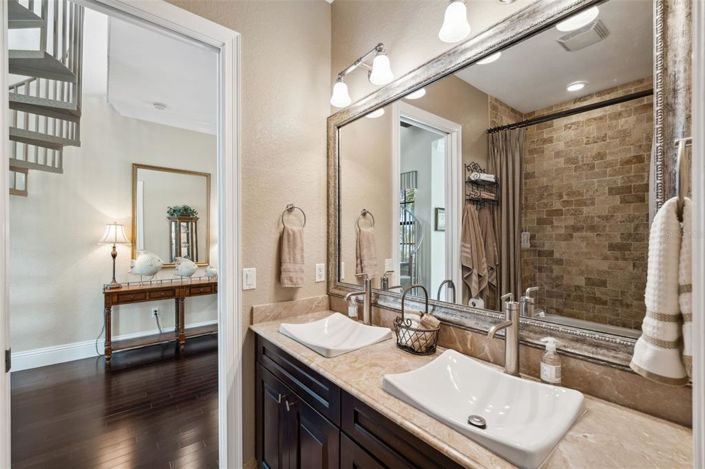 Image No.45-Propriété de 4 chambres à vendre à Floride