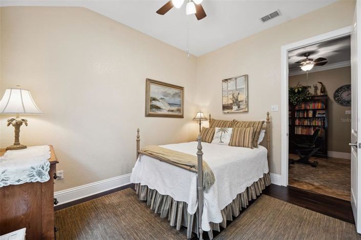 Image No.57-Propriété de 4 chambres à vendre à Floride