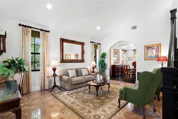 Image No.6-Propriété de 4 chambres à vendre à Floride