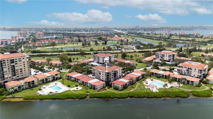 Image No.37-Propriété de 1 chambre à vendre à Floride