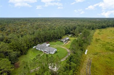 1 - Clermont, Property