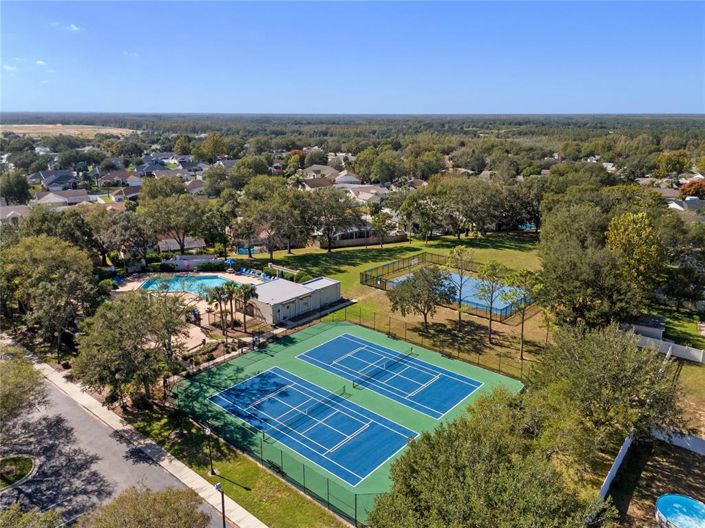 Image No.60-Propriété de 4 chambres à vendre à Clermont