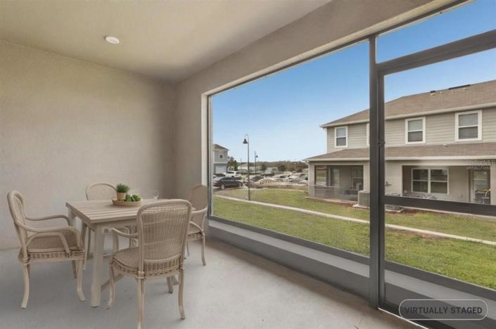 Image No.24-3 Bed Townhouse for sale