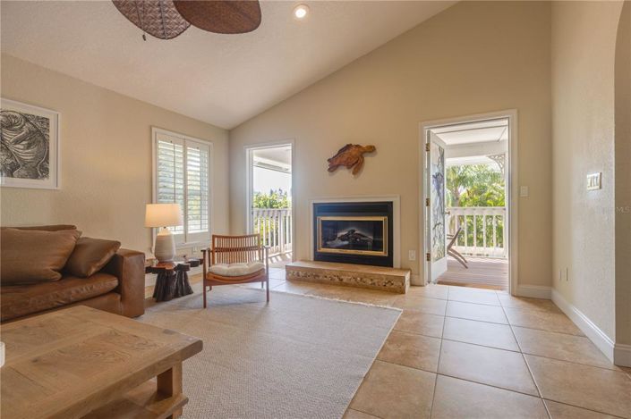 Image No.32-3 Bed Property for sale