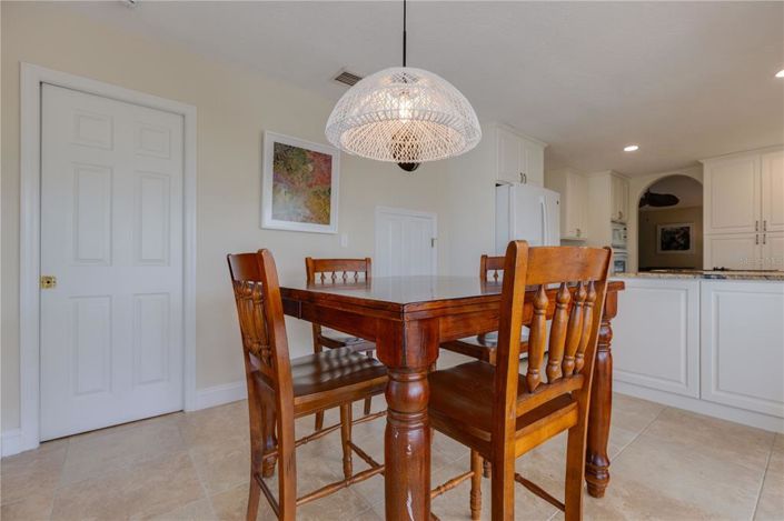 Image No.41-3 Bed Property for sale