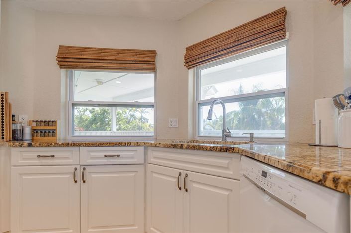 Image No.49-3 Bed Property for sale