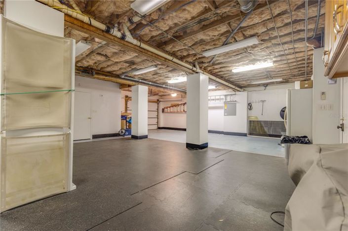 Image No.65-3 Bed Property for sale