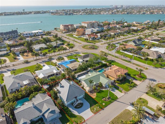 Image No.70-3 Bed Property for sale