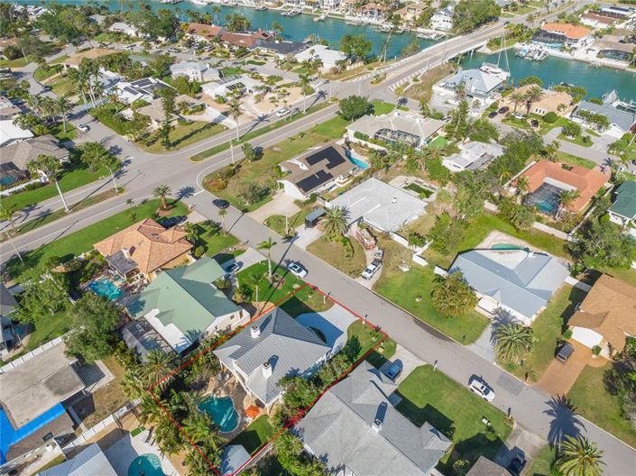 Image No.71-3 Bed Property for sale