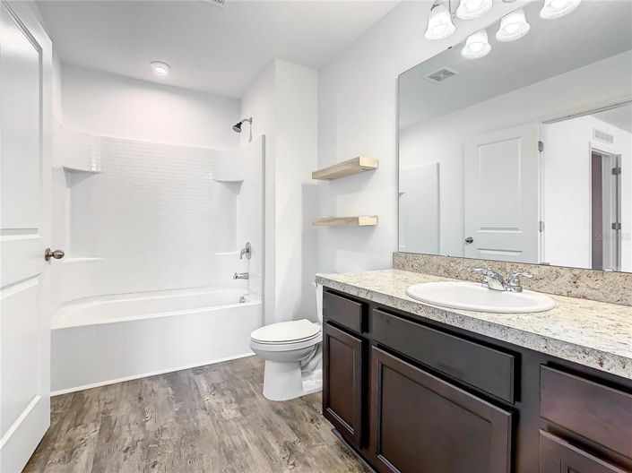 Image No.26-3 Bed Townhouse for sale