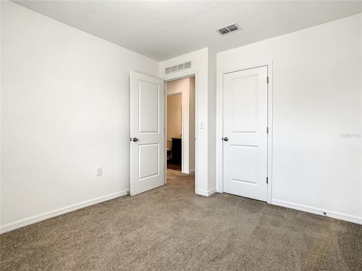 Image No.29-3 Bed Townhouse for sale