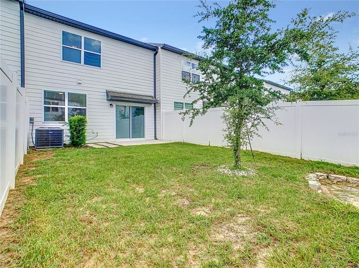 Image No.40-3 Bed Townhouse for sale