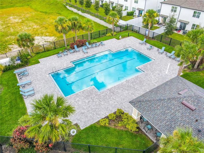 Image No.50-3 Bed Townhouse for sale