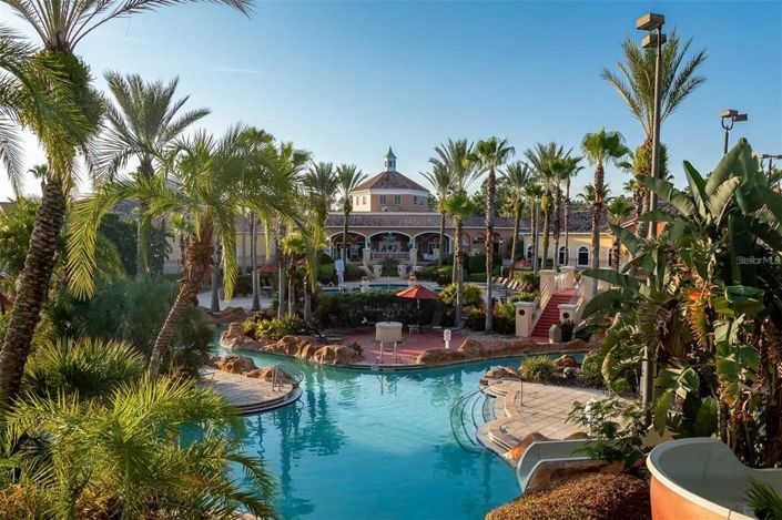 Image No.2-4 Bed Townhouse for sale