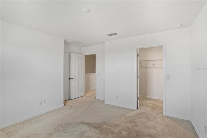 Image No.14-3 Bed Townhouse for sale