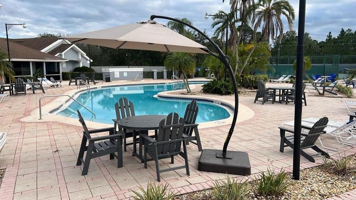 Image No.22-4 Bed Townhouse for sale