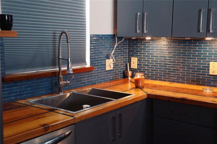 Image No.19-3 Bed Property for sale