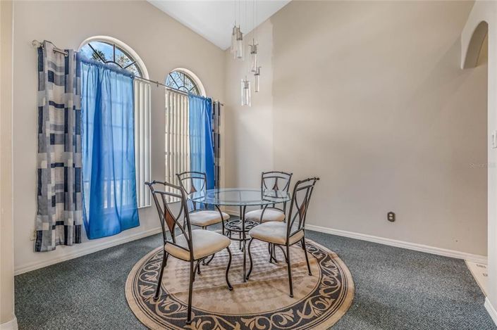 Image No.9-4 Bed Property for sale