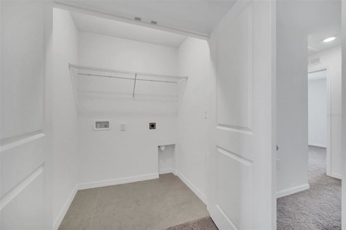 Image No.17-3 Bed Townhouse for sale