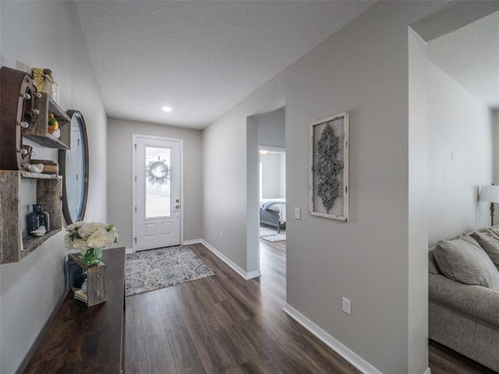 Image No.32-4 Bed Property for sale