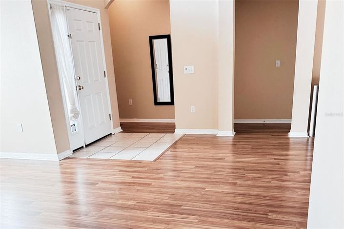 Image No.2-Propriété de 5 chambres à vendre à Kissimmee