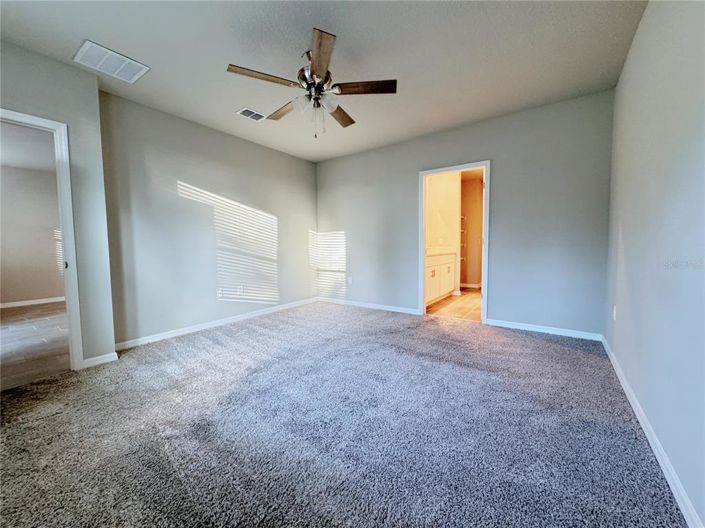 Image No.8-Propriété de 4 chambres à vendre à Clermont