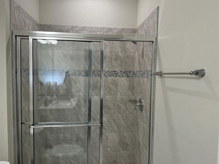 Image No.16-4 Bed Property for sale