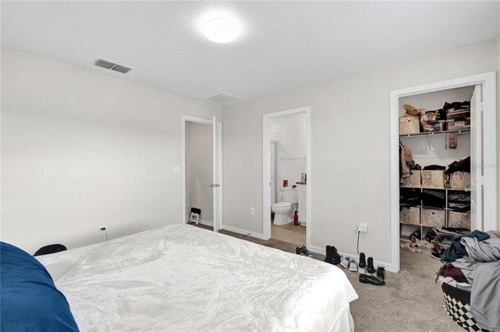 Image No.13-3 Bed Townhouse for sale