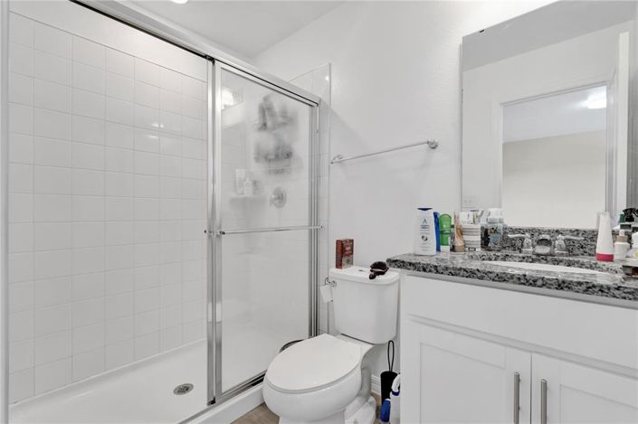 Image No.17-3 Bed Townhouse for sale