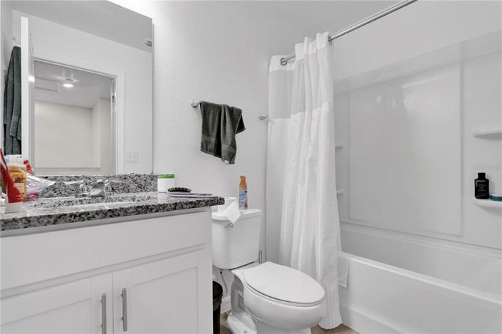 Image No.18-3 Bed Townhouse for sale