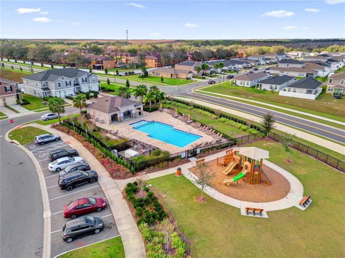 Image No.26-3 Bed Townhouse for sale