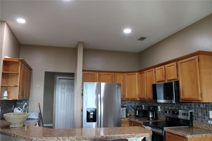 Image No.37-3 Bed Property for sale