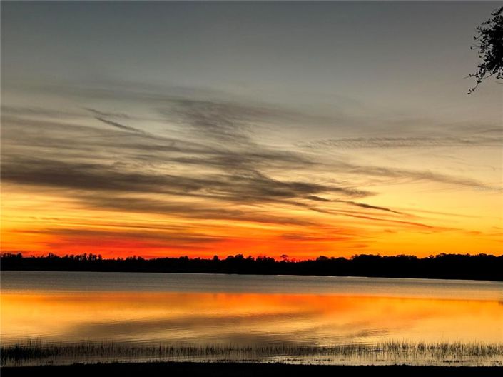 Image No.9-3 Bed Property for sale