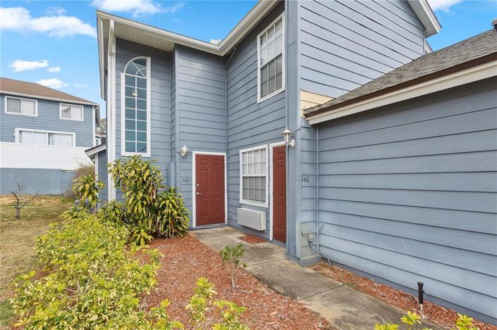 Image No.1-3 Bed Townhouse for sale