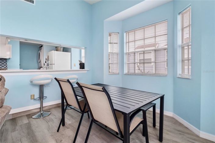 Image No.24-3 Bed Townhouse for sale