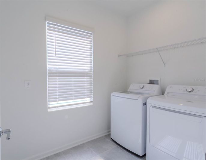 Image No.13-3 Bed Property for sale