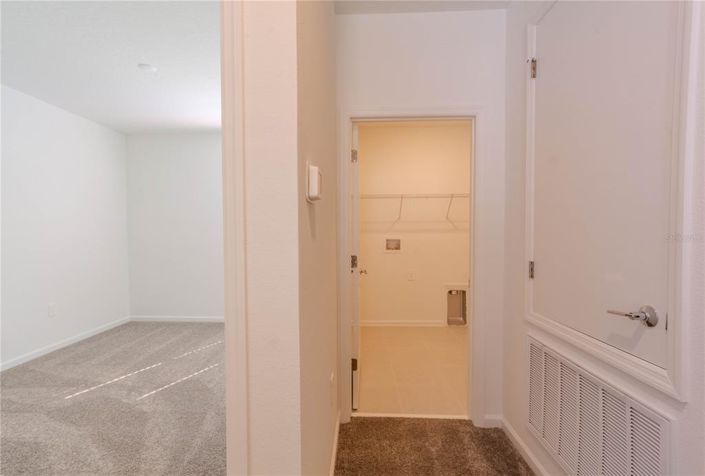 Image No.11-5 Bed Property for sale