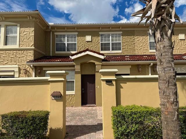 Image No.1-3 Bed Townhouse for sale