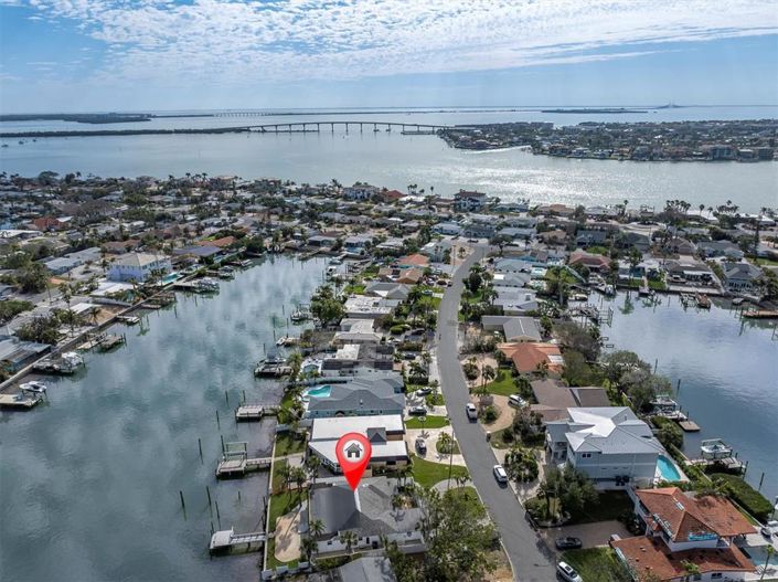 Image No.13-2 Bed Property for sale