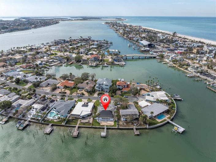 Image No.9-2 Bed Property for sale