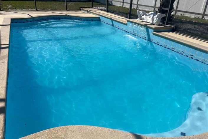 Image No.8-4 Bed Property for sale