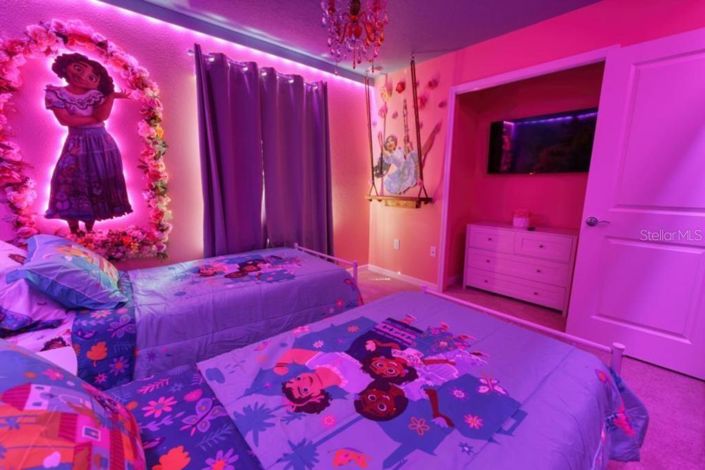 Image No.29-5 Bed Townhouse for sale